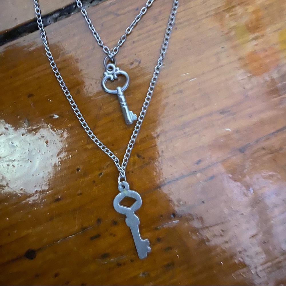 Double Chain Key Necklace - Picture 3 of 4